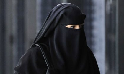 Sicurezza: "vietare burqa e niqab in tutti i luoghi pubblici"