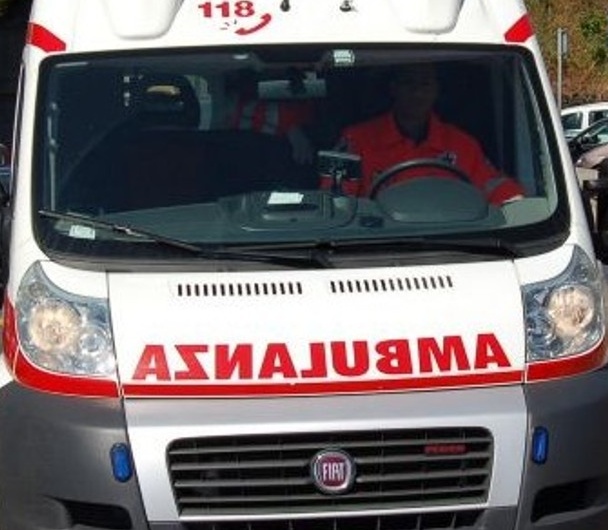 Stroncato da un malore, tragedia a Castenedolo