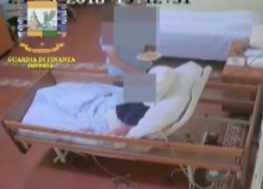 Telecamere in ricoveri e centri per disabili. Bravi!