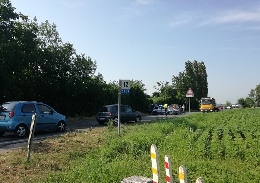 Terribile frontale sulla Sp28