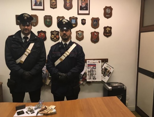 Trovato con droga e subito condannato