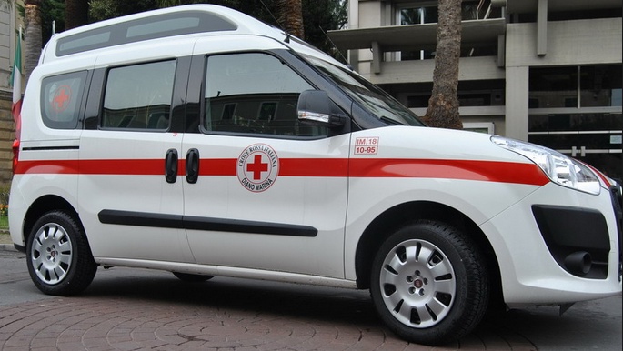 Un nuovo doblò donato alla Cri