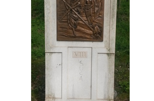 Vandali, blasfemia sull’ottava della via Crucis