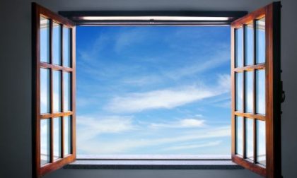 Via Manzoni tra odori e preoccupazioni