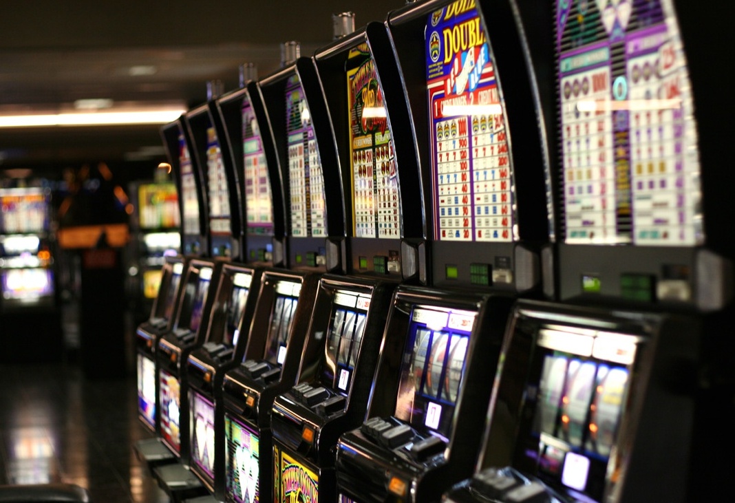 Viadana: doppio furto in negozio