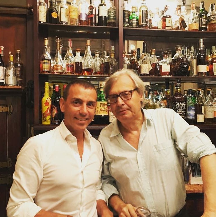 Vittorio Sgarbi ad Asola, è bagarre in Consiglio