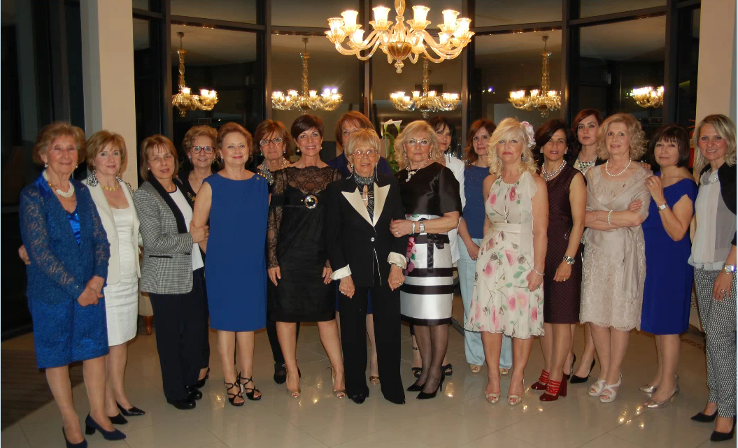 Auto mutuo aiuto incontro nell’ex teatro