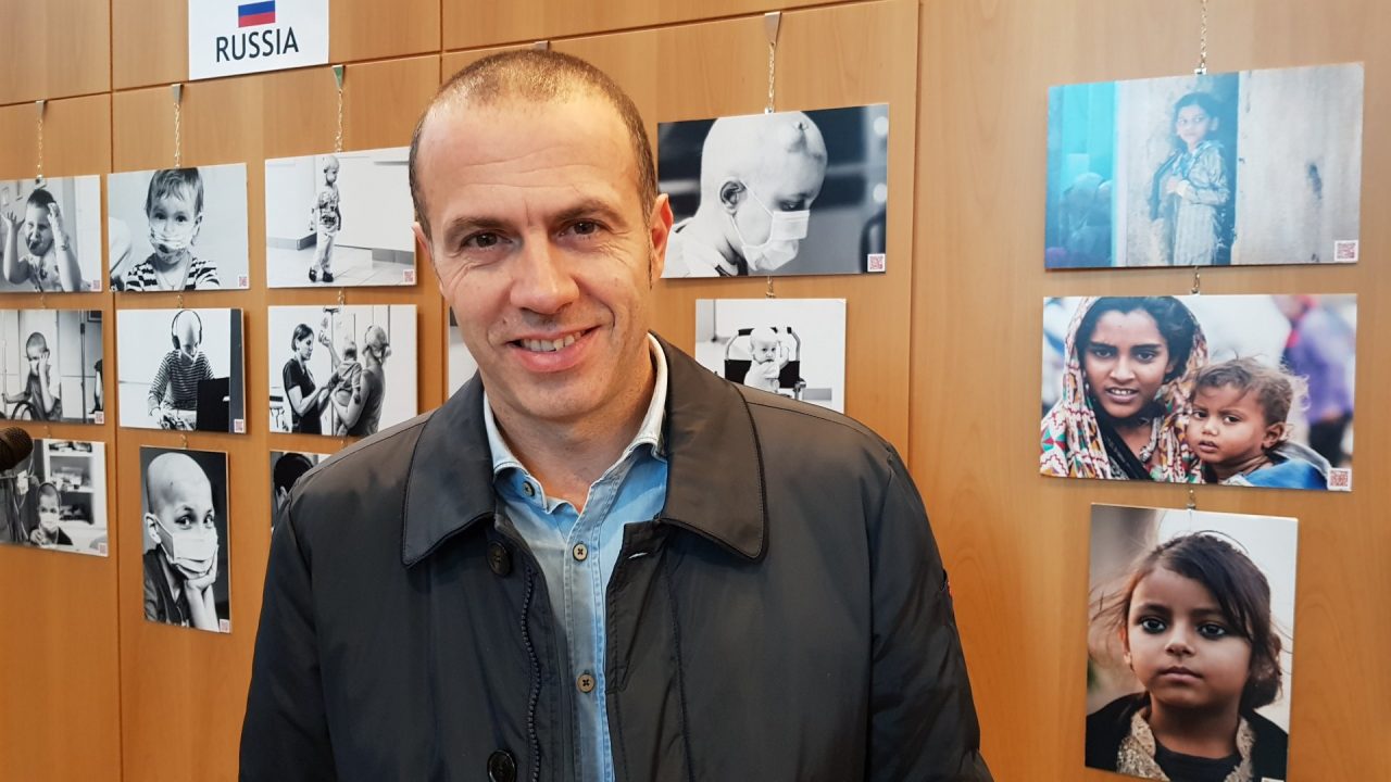 Infanzia negata Inaugurata la mostra di Maurizio Mangano