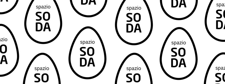 Spazio soda aperto per gli auguri di Natale