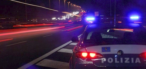 Fermata auto sospetta A bordo tre uomini senza permesso di soggiorno