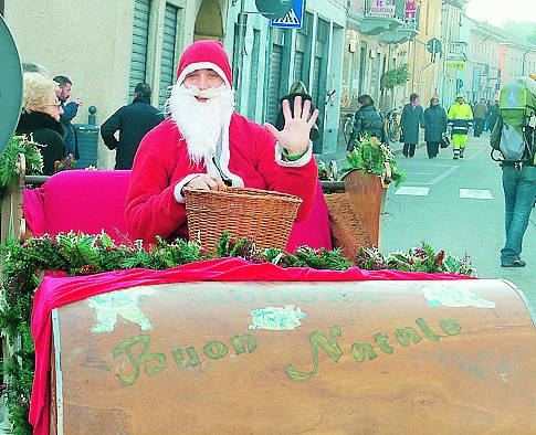 A Salò arriva Babbo Natale sulla moto d’acqua