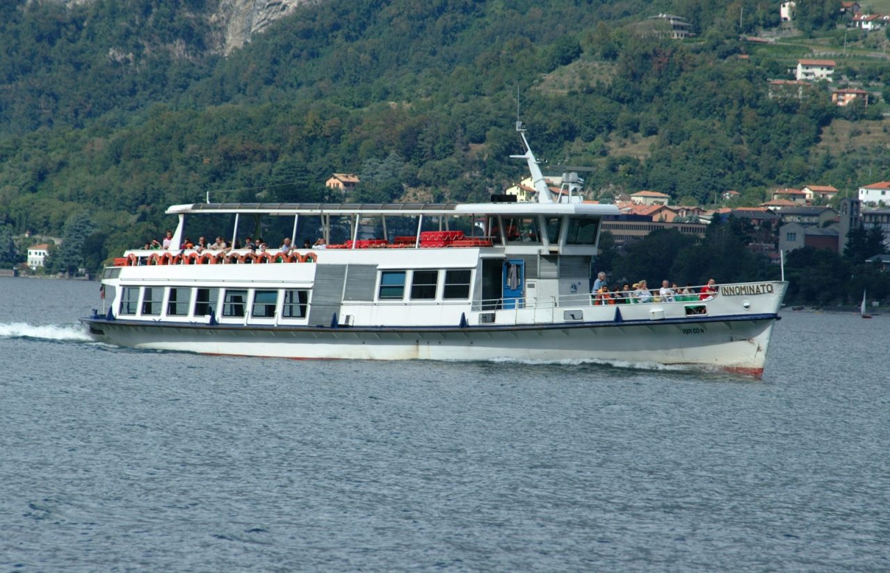 Ai desenzanesi sconti per chi prende il battello