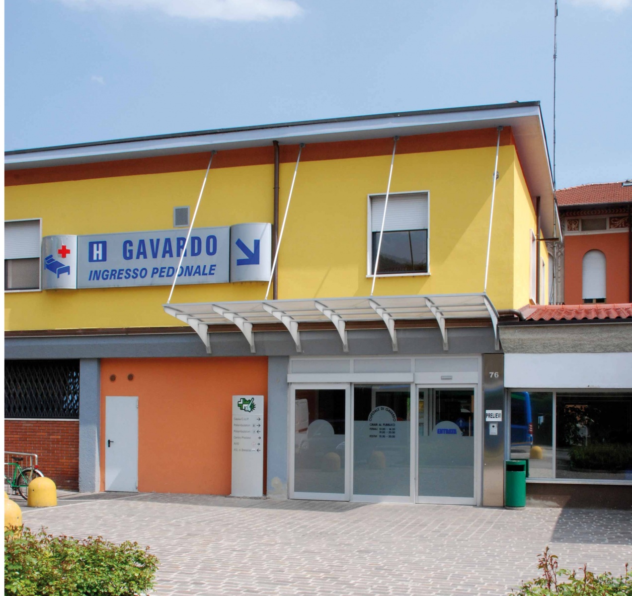 Ambulanza e automedica alla Canottieri