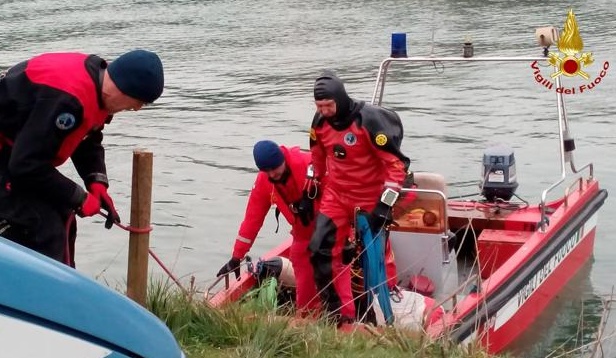 Tragedia: 16enne annegato