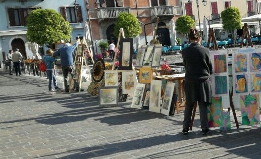 Artisti «en plein air» sul lungolago
