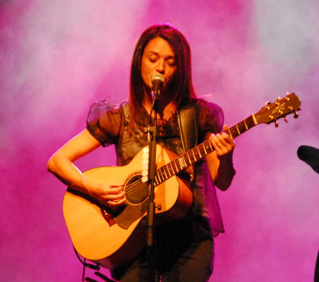 Carmen Consoli sabato a Gardone