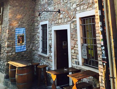 Chi vuole rendere la cittadella un dormitorio?