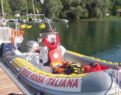 Il lago restituisce il corpo del 16enne annegato – AGGIORNAMENTO