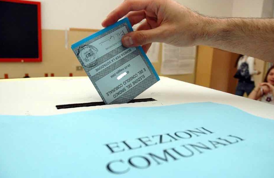Trenzano alle urne per scegliere il successore di Bianchi