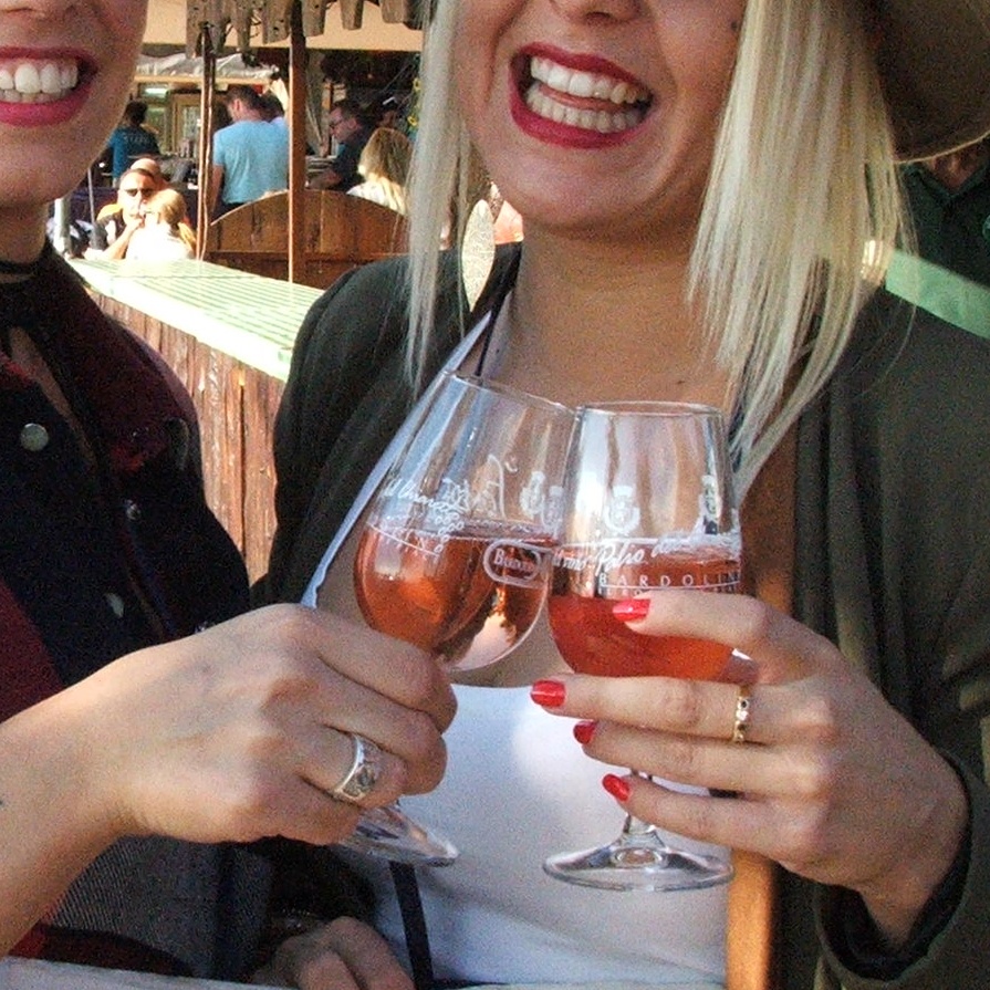 Festa dell’Uva a Bardolino, stretta sugli alcolici