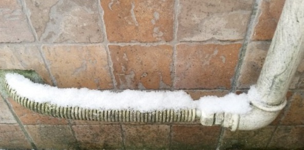 Freddo, occhio ai tubi ghiacciati