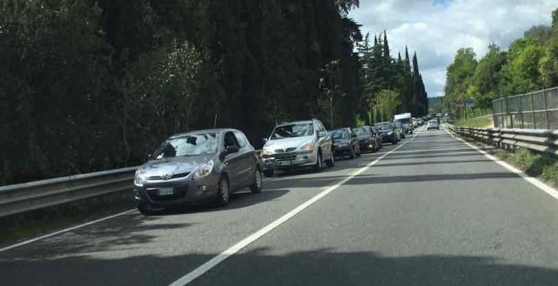 Gargnano: lunedì 46bis chiusa due ore