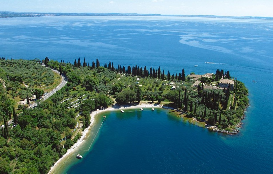 “Hai la mamma catechista e accetti i gay”