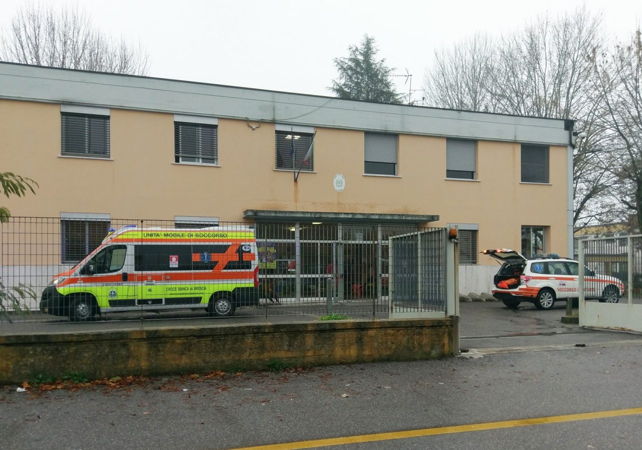 Malore a scuola grave 12enne