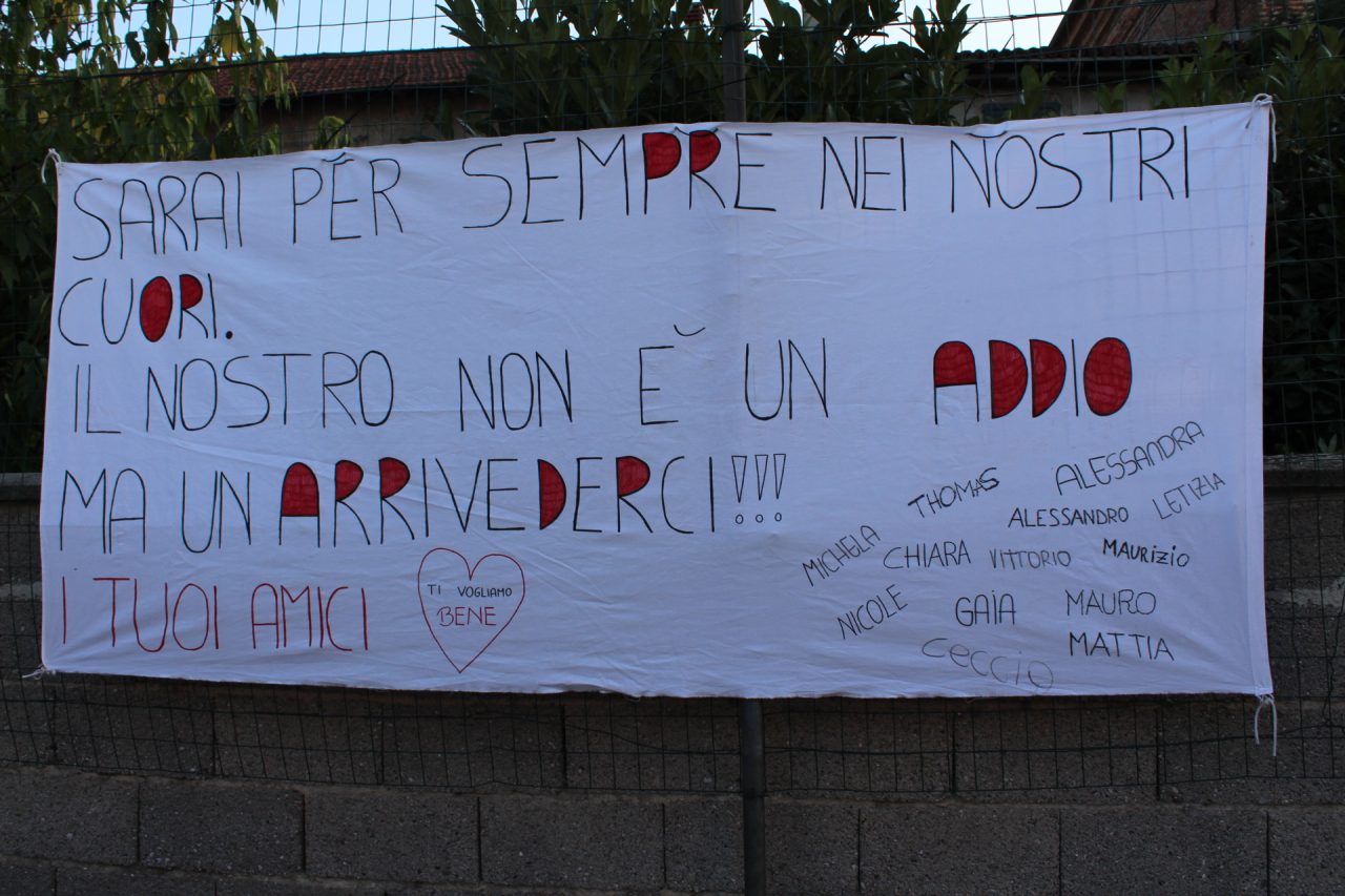 L’ultimo struggente saluto a Nicola Piceni (LE FOTO)