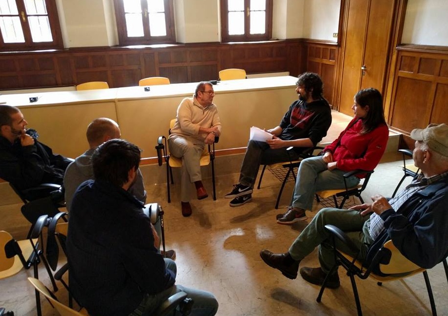 Il Collettivo Autonomo consegna il Daspo a Malinverno