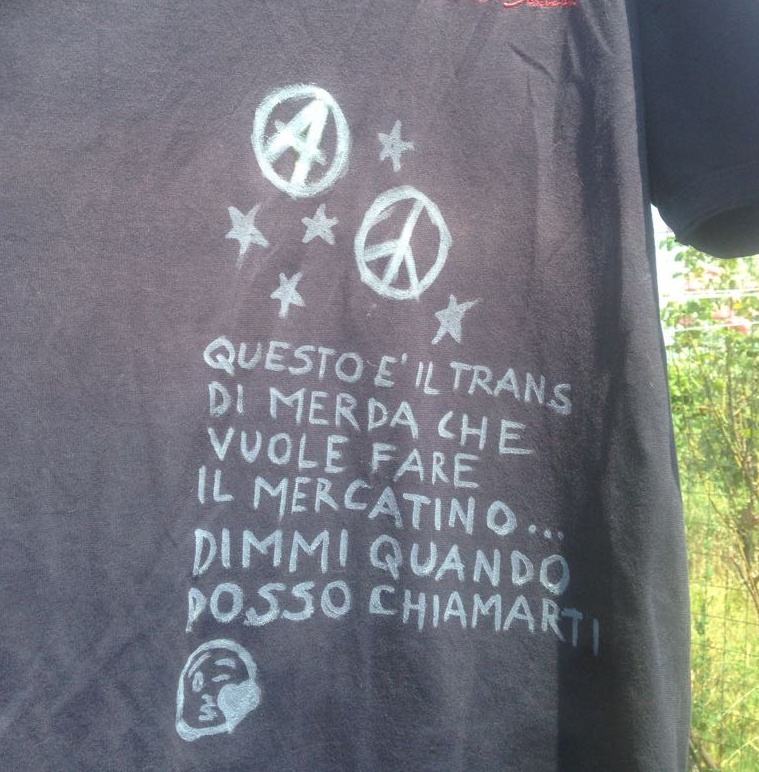 «Il messaggio denigratorio? Faccio le magliette…»