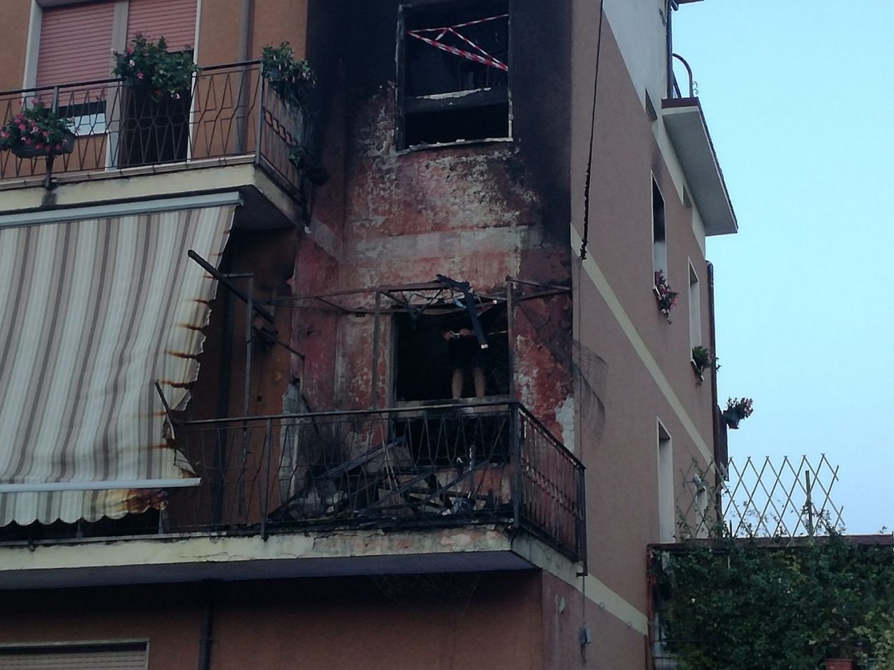 Fiamme in via Metelli a Padenghe