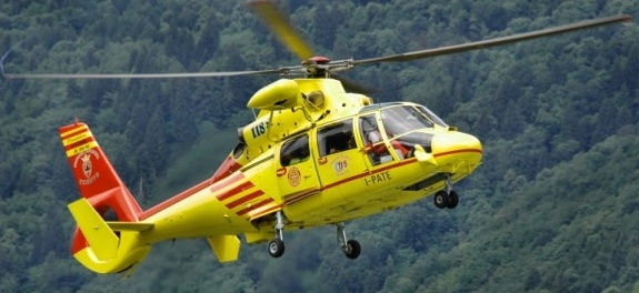 Incidente in piscina: coinvolti un bambino e un adulto