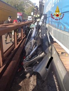 Incredibile scontro sulla A22