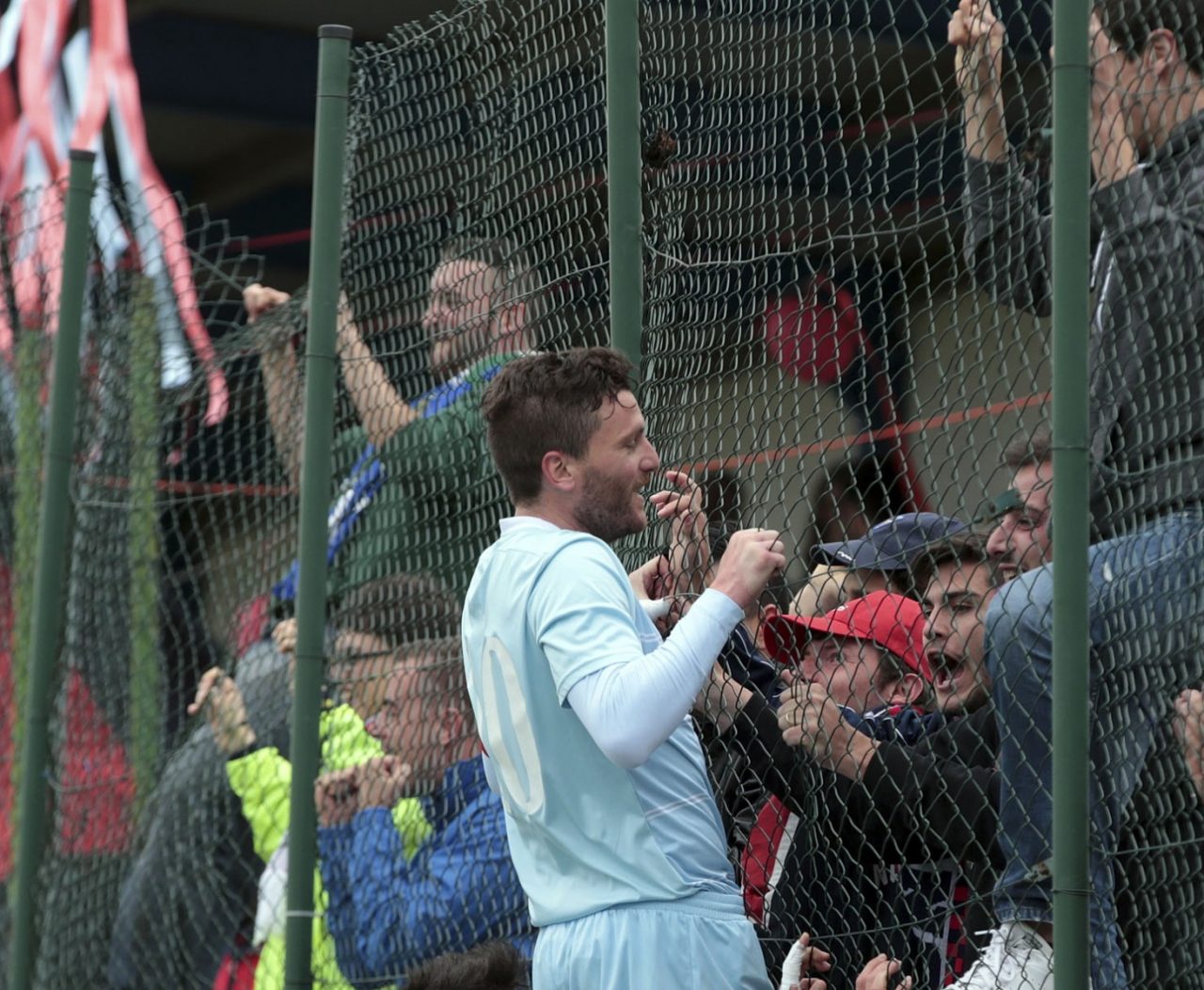 Insulti razzisti, rinviata la squalifica al campo della Pro