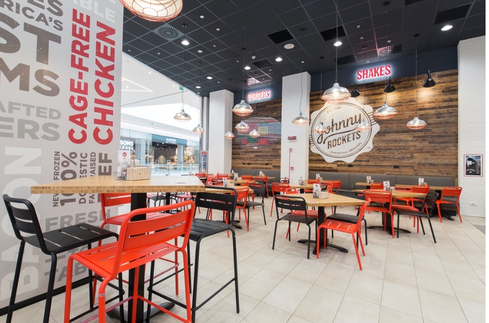 La catena Johnny Rockets sbarca al Leone