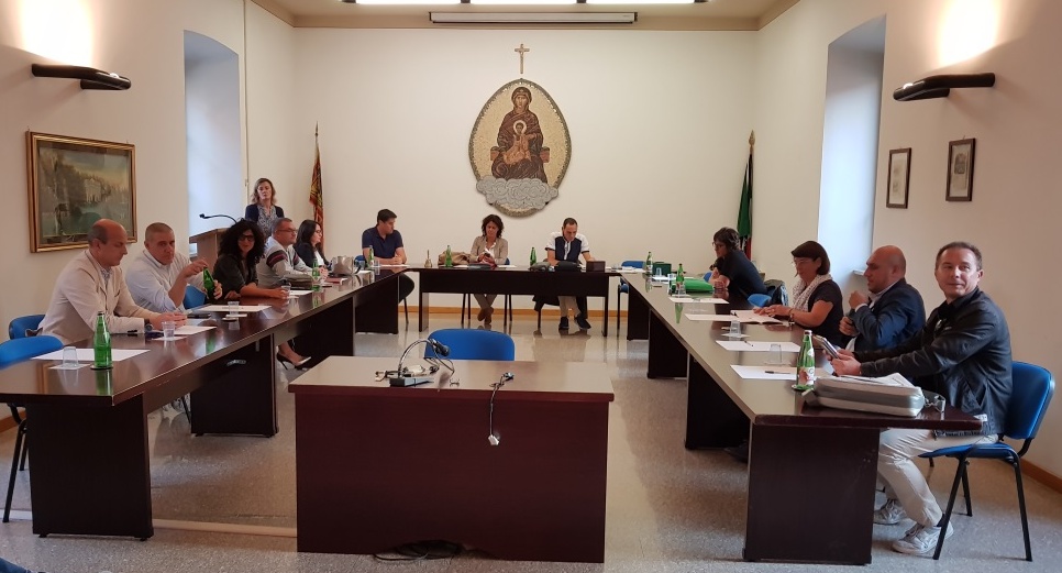 La minoranza chiede una commissione d’indagine