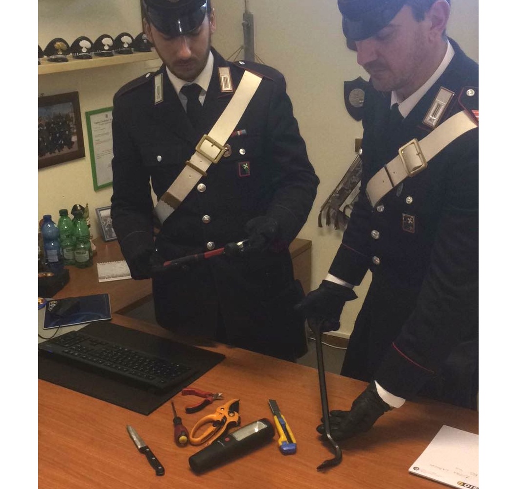 Ladri d’appartamento presi dai carabinieri