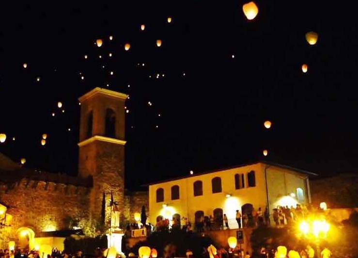 Lancio delle lanterne aspettando Ferragosto