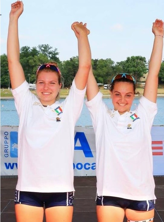 Laura e Vittoria: alè!