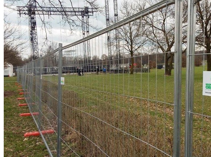 Le recinzioni Feralpi per proteggere il Papa