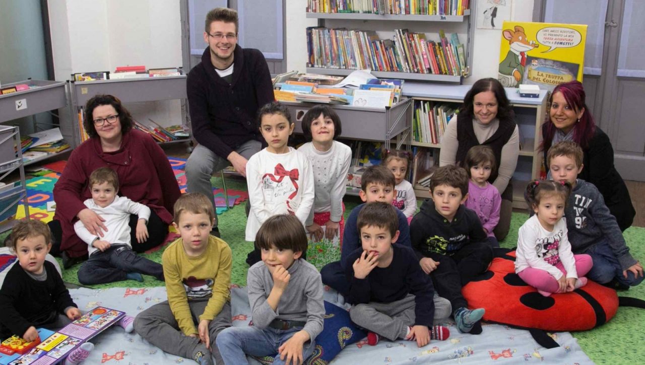 Letture in biblioteca per i più piccoli