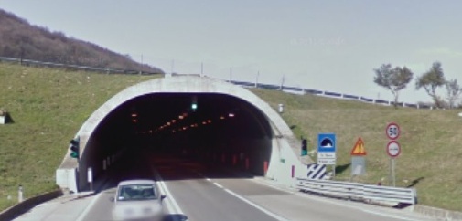 Lonato, galleria San Zeno chiusa per lavori