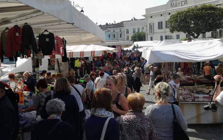 Causa emergenza Coronavirus Iseo sospende il mercato del venerdì