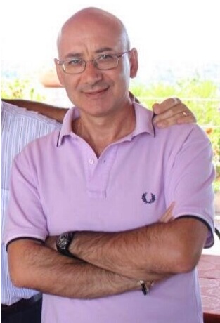 Mimmo il postino commuove il paese