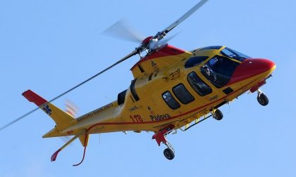 Morso dal cane: elitrasportato