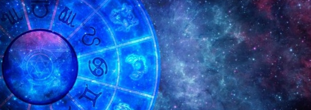 OROSCOPO: IL VOSTRO 2017 (non ci credo… ma lo leggo)