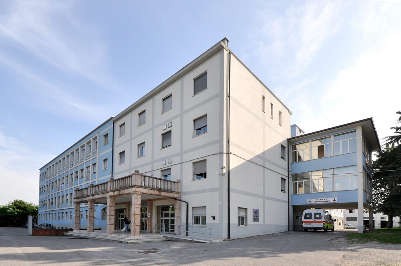 Ex paziente dona macchinario contro ictus