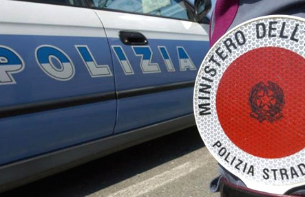 Rapina sull’A4: donna assalita al casello