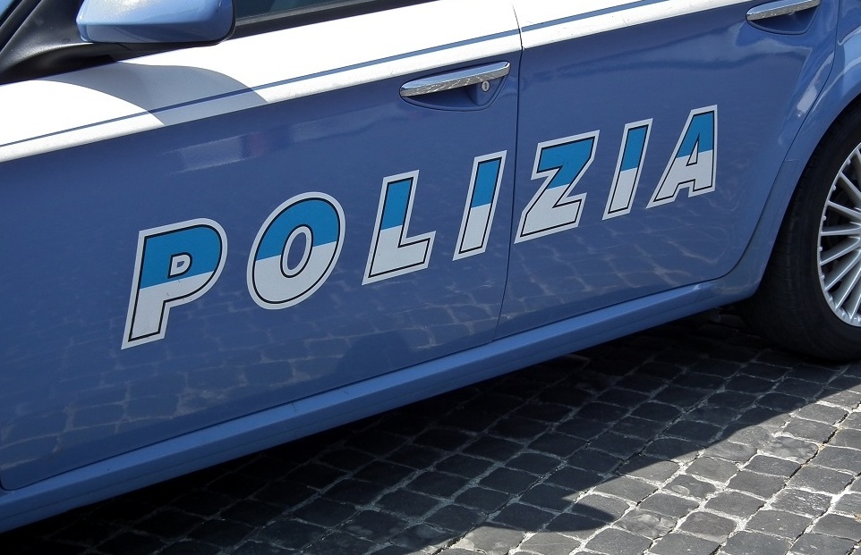 Ruba all’Ulss e dà in escandescenza: arrestato un italiano